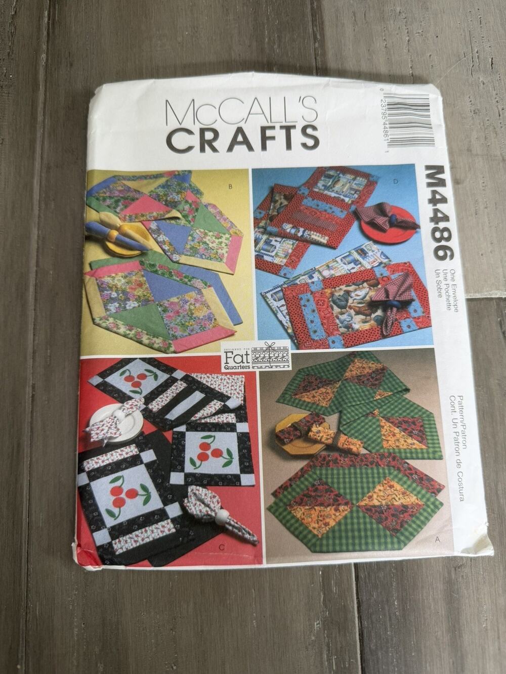 McCall’s Crafts M4486 Vintage 2004 pattern Fat Quarters Placemat Runner Uncut